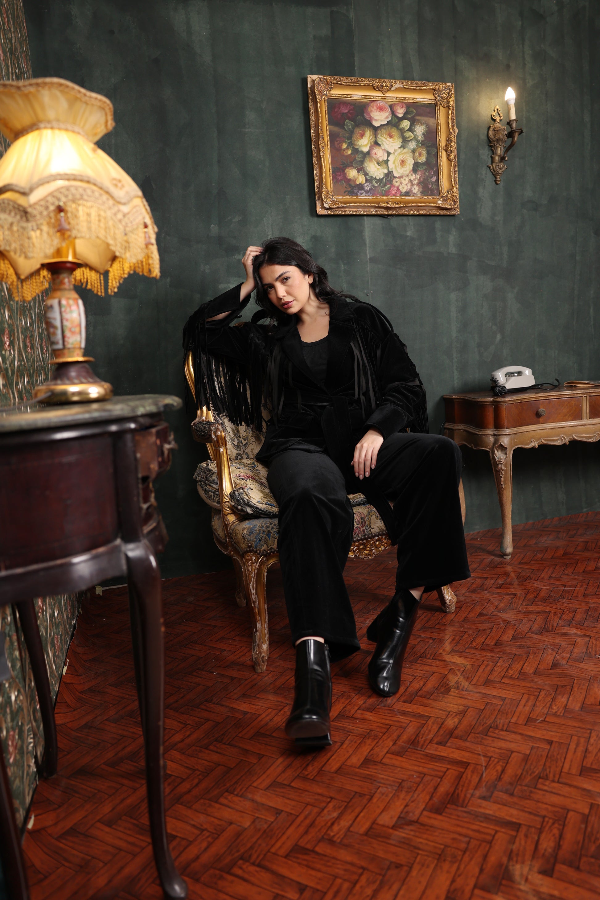 black Ravelle Fringe Set